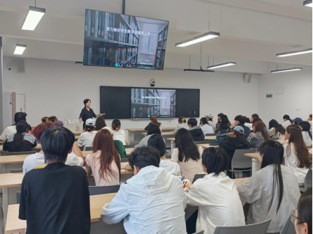 教学质量监测与评估中心组织召开2026级学生教学信息员培训大会